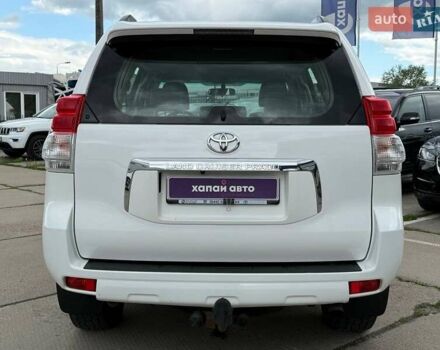 Тойота Ленд Крузер Прадо 2012 в Киеве на Automoto.ua Белый Тойота Ленд Крузер Прадо, объемом двигателя 2.7 л и пробегом 251 тыс. км за 20500 $, фото 4 на Automoto.ua