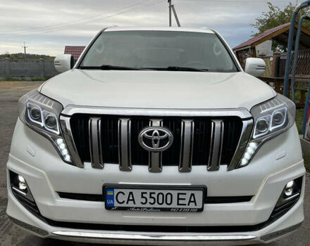 Белый Тойота Ленд Крузер Прадо, объемом двигателя 4 л и пробегом 157 тыс. км за 30998 $, фото 12 на Automoto.ua