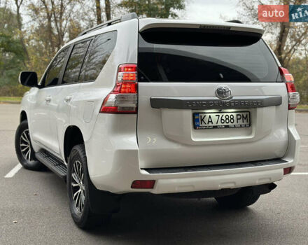 Білий Тойота Ленд Крузер Прадо, об'ємом двигуна 3 л та пробігом 291 тис. км за 27400 $, фото 13 на Automoto.ua