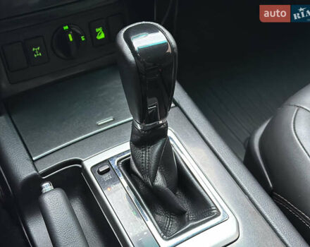 Білий Тойота Ленд Крузер Прадо, об'ємом двигуна 3 л та пробігом 291 тис. км за 27400 $, фото 30 на Automoto.ua