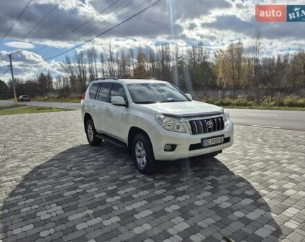Білий Тойота Ленд Крузер Прадо, об'ємом двигуна 3 л та пробігом 266 тис. км за 23900 $, фото 2 на Automoto.ua