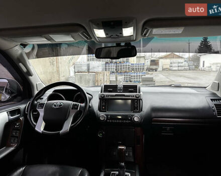 Белый Тойота Ленд Крузер Прадо, объемом двигателя 3 л и пробегом 148 тыс. км за 27500 $, фото 19 на Automoto.ua