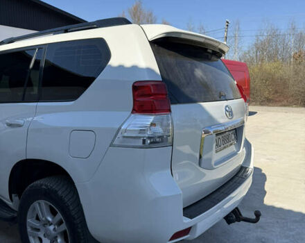 Белый Тойота Ленд Крузер Прадо, объемом двигателя 3 л и пробегом 267 тыс. км за 24000 $, фото 4 на Automoto.ua