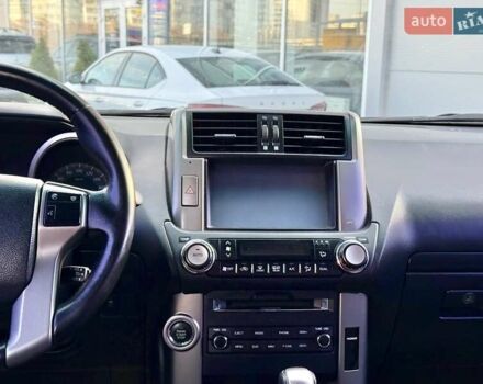 Белый Тойота Ленд Крузер Прадо, объемом двигателя 3 л и пробегом 267 тыс. км за 23500 $, фото 35 на Automoto.ua