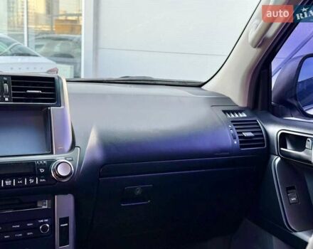 Белый Тойота Ленд Крузер Прадо, объемом двигателя 3 л и пробегом 267 тыс. км за 23500 $, фото 36 на Automoto.ua