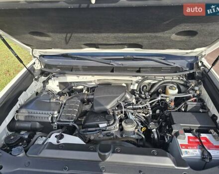 Білий Тойота Ленд Крузер Прадо, об'ємом двигуна 2.69 л та пробігом 108 тис. км за 25000 $, фото 28 на Automoto.ua