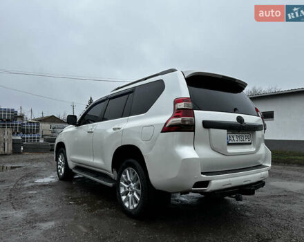 Белый Тойота Ленд Крузер Прадо, объемом двигателя 3 л и пробегом 148 тыс. км за 27500 $, фото 15 на Automoto.ua