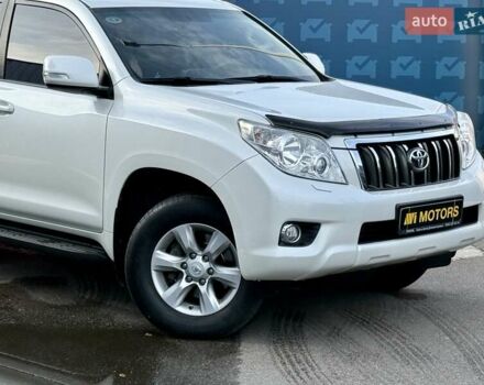 Белый Тойота Ленд Крузер Прадо, объемом двигателя 3 л и пробегом 267 тыс. км за 23500 $, фото 19 на Automoto.ua