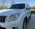 Белый Тойота Ленд Крузер Прадо, объемом двигателя 3 л и пробегом 267 тыс. км за 24000 $, фото 1 на Automoto.ua