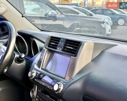 Белый Тойота Ленд Крузер Прадо, объемом двигателя 3 л и пробегом 267 тыс. км за 23500 $, фото 63 на Automoto.ua