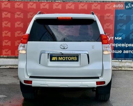 Белый Тойота Ленд Крузер Прадо, объемом двигателя 3 л и пробегом 267 тыс. км за 23500 $, фото 5 на Automoto.ua