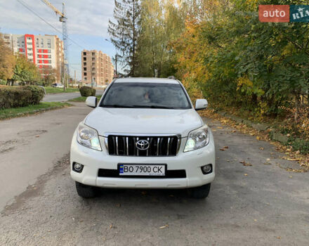 Белый Тойота Ленд Крузер Прадо, объемом двигателя 2.7 л и пробегом 185 тыс. км за 25000 $, фото 1 на Automoto.ua