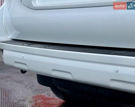 Белый Тойота Ленд Крузер Прадо, объемом двигателя 3 л и пробегом 267 тыс. км за 23500 $, фото 14 на Automoto.ua