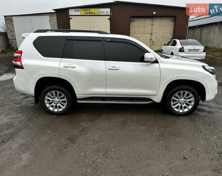 Белый Тойота Ленд Крузер Прадо, объемом двигателя 3 л и пробегом 148 тыс. км за 27500 $, фото 5 на Automoto.ua