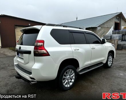 Белый Тойота Ленд Крузер Прадо, объемом двигателя 3 л и пробегом 148 тыс. км за 27500 $, фото 5 на Automoto.ua