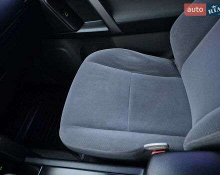 Білий Тойота Ленд Крузер Прадо, об'ємом двигуна 3 л та пробігом 266 тис. км за 23900 $, фото 7 на Automoto.ua