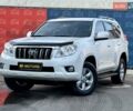 Белый Тойота Ленд Крузер Прадо, объемом двигателя 3 л и пробегом 267 тыс. км за 23500 $, фото 2 на Automoto.ua