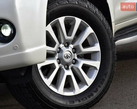 Белый Тойота Ленд Крузер Прадо, объемом двигателя 3 л и пробегом 231 тыс. км за 31700 $, фото 17 на Automoto.ua