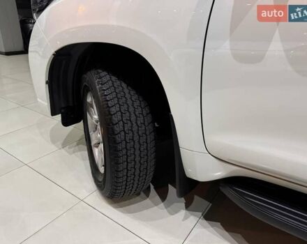 Белый Тойота Ленд Крузер Прадо, объемом двигателя 2.98 л и пробегом 112 тыс. км за 31900 $, фото 22 на Automoto.ua