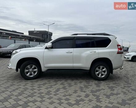 Тойота Ленд Крузер Прадо 2014 в Мукачеве на Automoto.ua Белый Тойота Ленд Крузер Прадо, объемом двигателя 2.98 л и пробегом 173 тыс. км за 31150 $, фото 3 на Automoto.ua