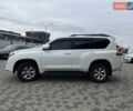 Тойота Ленд Крузер Прадо 2014 в Мукачеве на Automoto.ua Белый Тойота Ленд Крузер Прадо, объемом двигателя 2.98 л и пробегом 173 тыс. км за 31150 $, фото 3 на Automoto.ua