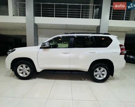 Белый Тойота Ленд Крузер Прадо, объемом двигателя 2.98 л и пробегом 112 тыс. км за 31900 $, фото 30 на Automoto.ua