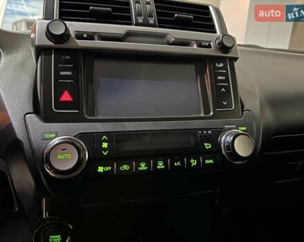 Белый Тойота Ленд Крузер Прадо, объемом двигателя 2.98 л и пробегом 112 тыс. км за 31900 $, фото 78 на Automoto.ua