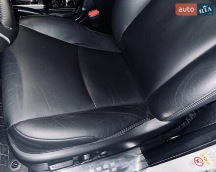 Белый Тойота Ленд Крузер Прадо, объемом двигателя 2.98 л и пробегом 112 тыс. км за 31900 $, фото 62 на Automoto.ua