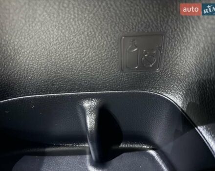 Белый Тойота Ленд Крузер Прадо, объемом двигателя 2.98 л и пробегом 112 тыс. км за 31900 $, фото 101 на Automoto.ua