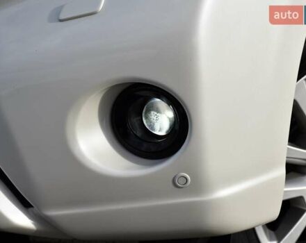 Белый Тойота Ленд Крузер Прадо, объемом двигателя 3 л и пробегом 231 тыс. км за 31700 $, фото 21 на Automoto.ua