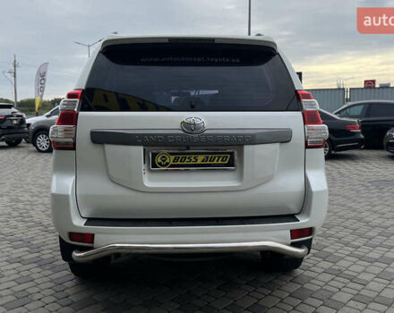 Тойота Ленд Крузер Прадо 2014 в Мукачеве на Automoto.ua Белый Тойота Ленд Крузер Прадо, объемом двигателя 2.98 л и пробегом 173 тыс. км за 31150 $, фото 5 на Automoto.ua