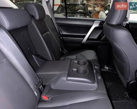 Белый Тойота Ленд Крузер Прадо, объемом двигателя 2.98 л и пробегом 112 тыс. км за 31900 $, фото 120 на Automoto.ua