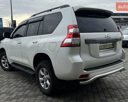 Тойота Ленд Крузер Прадо 2014 в Мукачеве на Automoto.ua Белый Тойота Ленд Крузер Прадо, объемом двигателя 2.98 л и пробегом 173 тыс. км за 31150 $, фото 4 на Automoto.ua