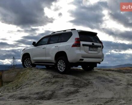 Белый Тойота Ленд Крузер Прадо, объемом двигателя 3 л и пробегом 231 тыс. км за 31700 $, фото 84 на Automoto.ua