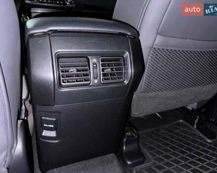 Белый Тойота Ленд Крузер Прадо, объемом двигателя 2.98 л и пробегом 112 тыс. км за 31900 $, фото 106 на Automoto.ua