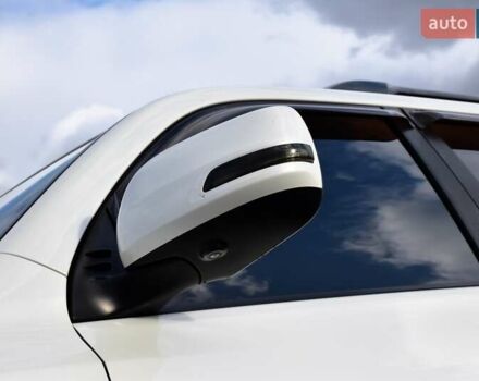 Белый Тойота Ленд Крузер Прадо, объемом двигателя 3 л и пробегом 231 тыс. км за 31700 $, фото 24 на Automoto.ua