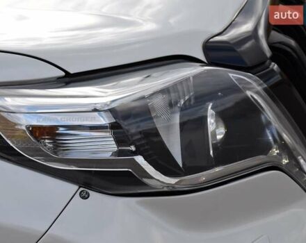 Белый Тойота Ленд Крузер Прадо, объемом двигателя 3 л и пробегом 231 тыс. км за 31700 $, фото 42 на Automoto.ua