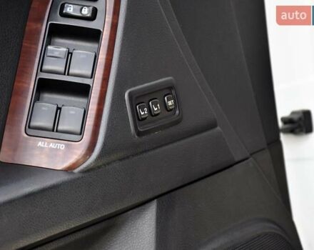 Белый Тойота Ленд Крузер Прадо, объемом двигателя 3 л и пробегом 231 тыс. км за 31700 $, фото 59 на Automoto.ua