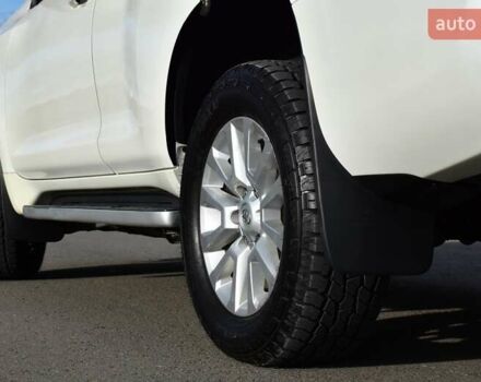 Белый Тойота Ленд Крузер Прадо, объемом двигателя 3 л и пробегом 231 тыс. км за 31700 $, фото 30 на Automoto.ua