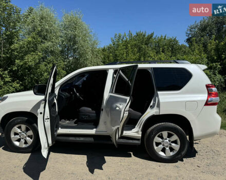 Білий Тойота Ленд Крузер Прадо, об'ємом двигуна 2.98 л та пробігом 270 тис. км за 27500 $, фото 6 на Automoto.ua