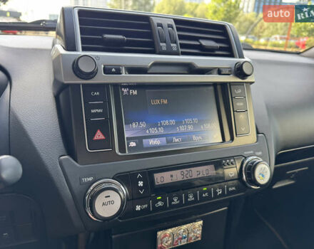 Білий Тойота Ленд Крузер Прадо, об'ємом двигуна 3 л та пробігом 96 тис. км за 29999 $, фото 34 на Automoto.ua