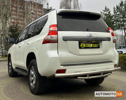 Тойота Ленд Крузер Прадо 2016 в Львове на Automoto.ua Белый Тойота Ленд Крузер Прадо, объемом двигателя 2.8 л и пробегом 146 тыс. км за 34350 $, фото 4 на Automoto.ua