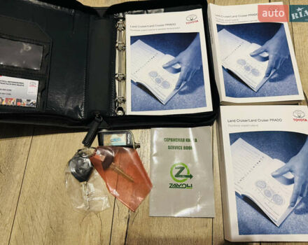 Белый Тойота Ленд Крузер Прадо, объемом двигателя 2.7 л и пробегом 94 тыс. км за 25800 $, фото 7 на Automoto.ua