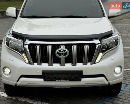 Белый Тойота Ленд Крузер Прадо, объемом двигателя 2.8 л и пробегом 280 тыс. км за 26999 $, фото 25 на Automoto.ua