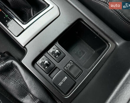 Белый Тойота Ленд Крузер Прадо, объемом двигателя 2.8 л и пробегом 280 тыс. км за 26999 $, фото 77 на Automoto.ua