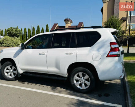Белый Тойота Ленд Крузер Прадо, объемом двигателя 2.7 л и пробегом 94 тыс. км за 25800 $, фото 3 на Automoto.ua