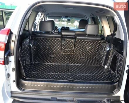 Білий Тойота Ленд Крузер Прадо, об'ємом двигуна 2.7 л та пробігом 145 тис. км за 25500 $, фото 25 на Automoto.ua