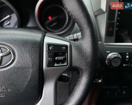 Белый Тойота Ленд Крузер Прадо, объемом двигателя 2.8 л и пробегом 280 тыс. км за 26999 $, фото 83 на Automoto.ua