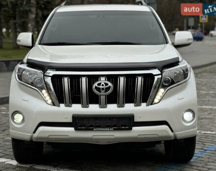 Белый Тойота Ленд Крузер Прадо, объемом двигателя 2.8 л и пробегом 280 тыс. км за 26999 $, фото 24 на Automoto.ua