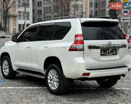 Белый Тойота Ленд Крузер Прадо, объемом двигателя 2.8 л и пробегом 280 тыс. км за 26999 $, фото 16 на Automoto.ua
